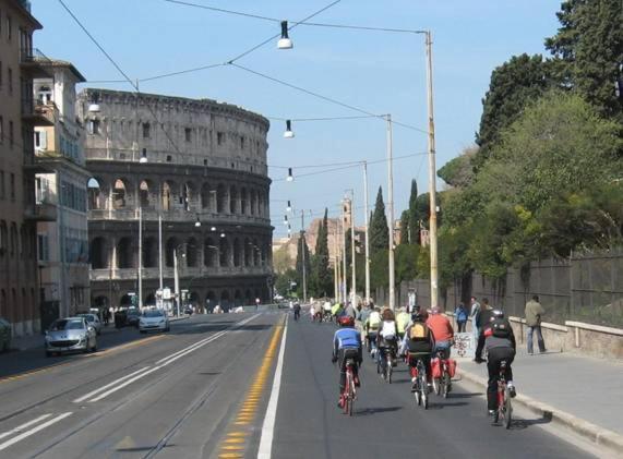 Tour De Rome Apartment Exterior photo